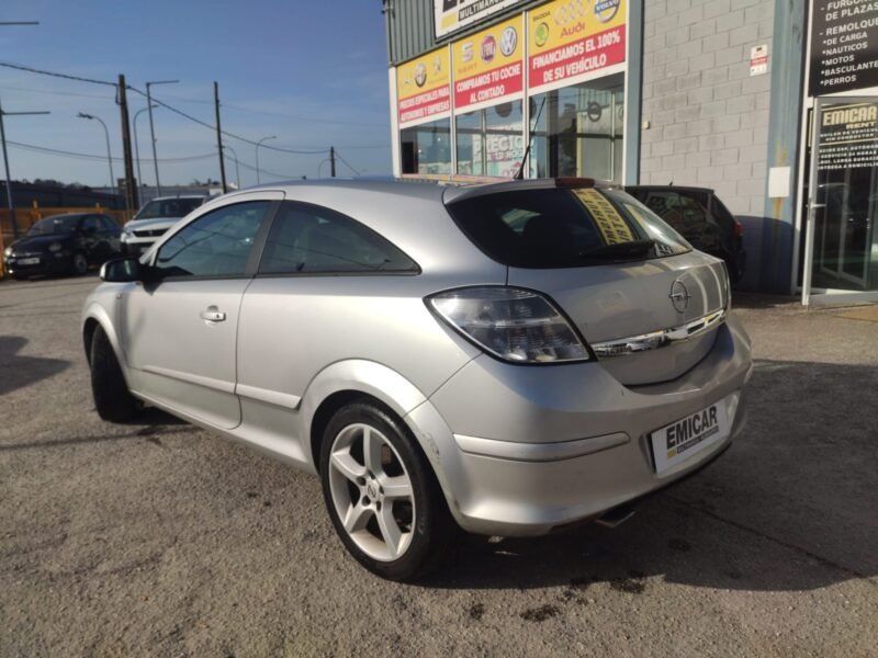 OPEL Astra H GTC 1.9 CDTI 120CV