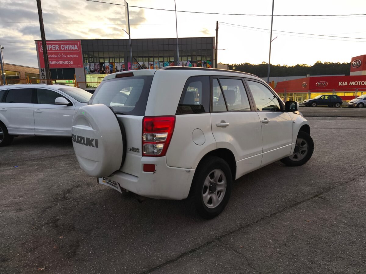 SUZUKI GRAND VITARA II 5P 1.9 DDiS Familiar 129cv