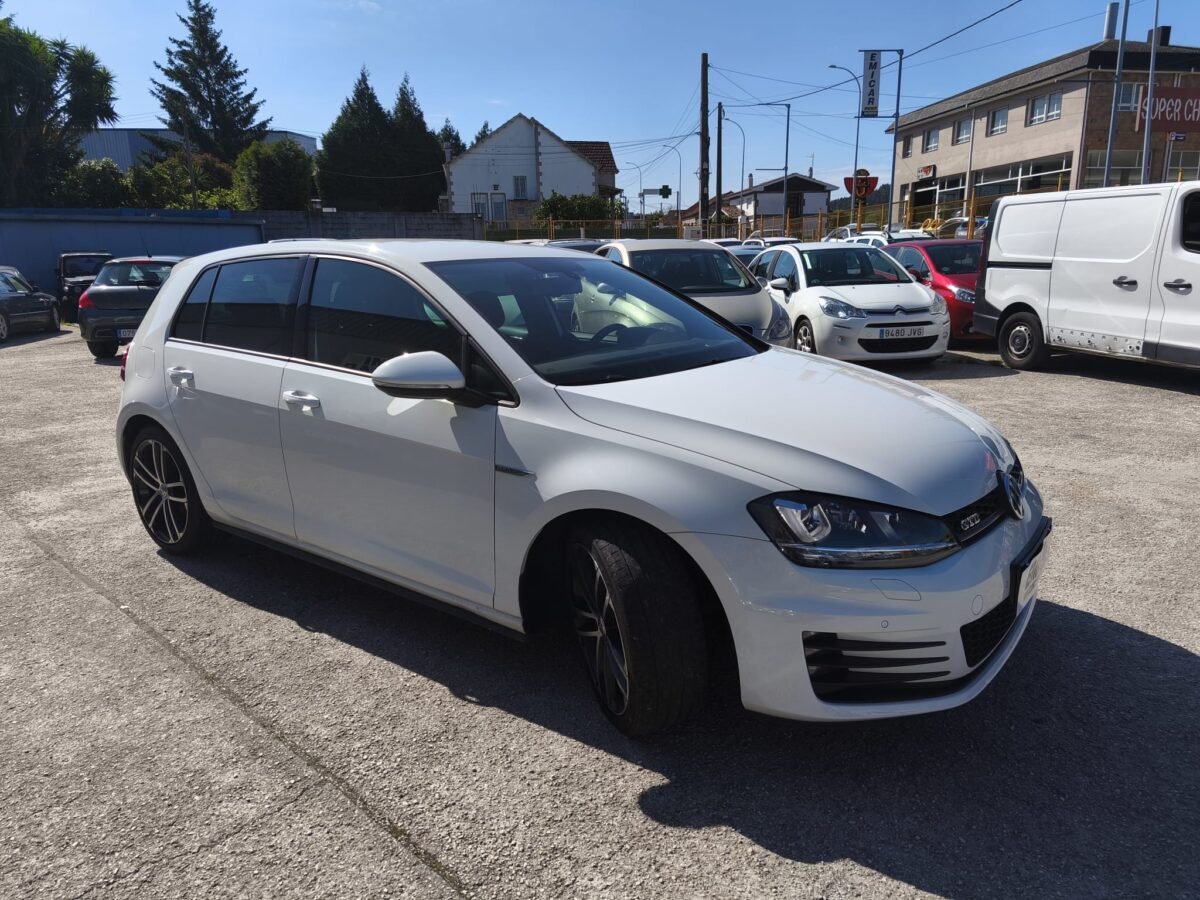 VOLKSWAGEN GOLF GTD 2.0 TDI 184 CV