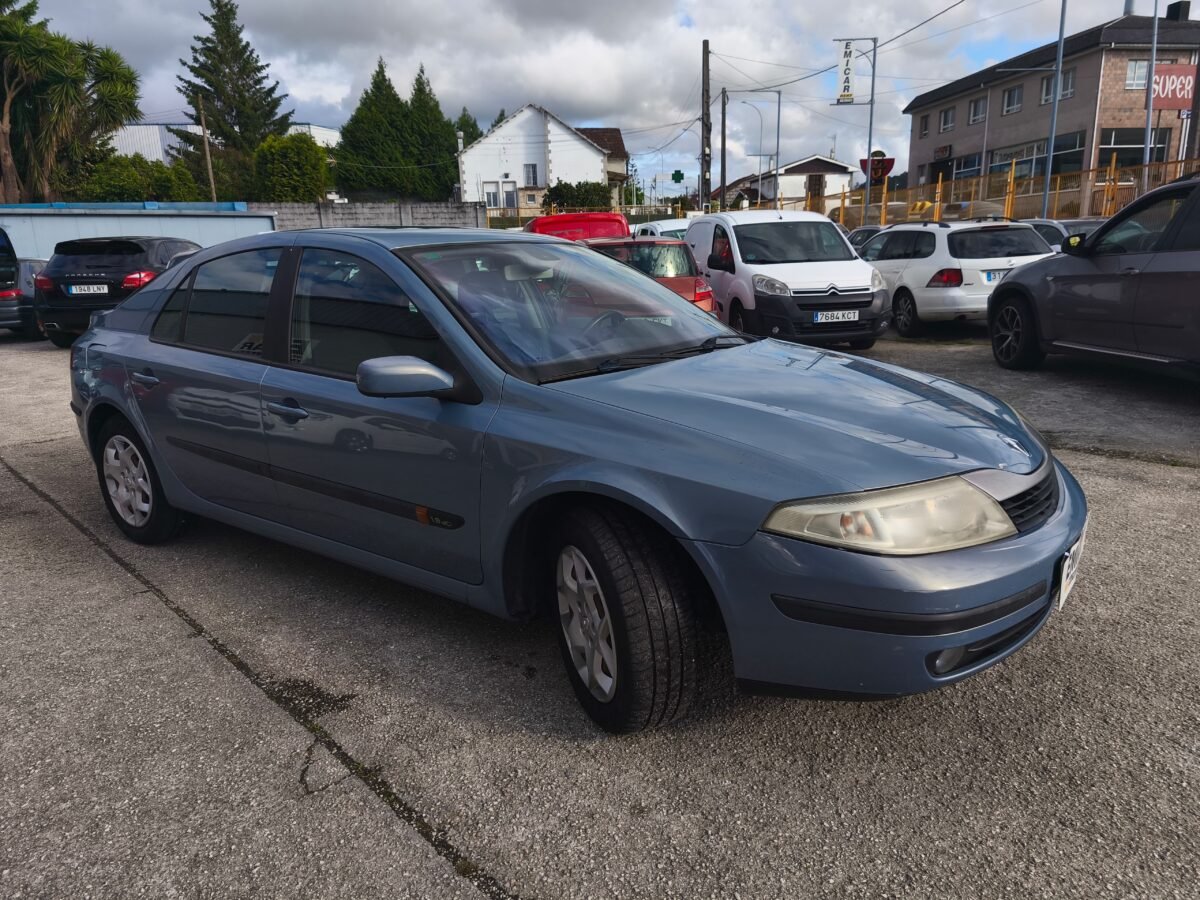 RENAULT LAGUNA II Berlina 1.9 dCi 120 CV