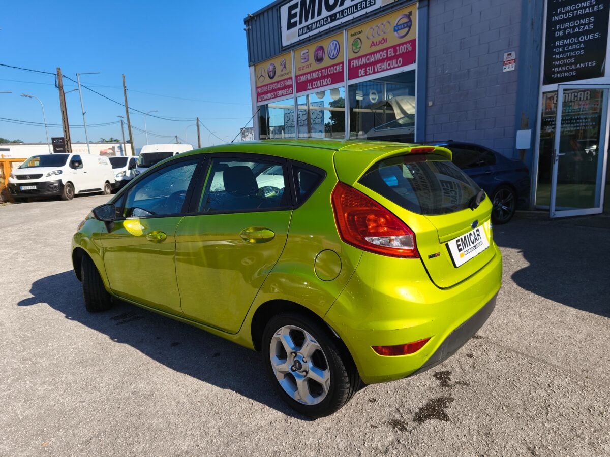 FORD FIESTA Ambiente 1.4 TDCI 68 CV