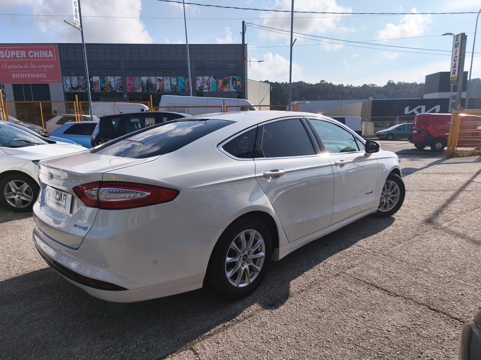 FORD MONDEO SEDAN TITANIUM HEV 2.0 HIBRIDO 187CV