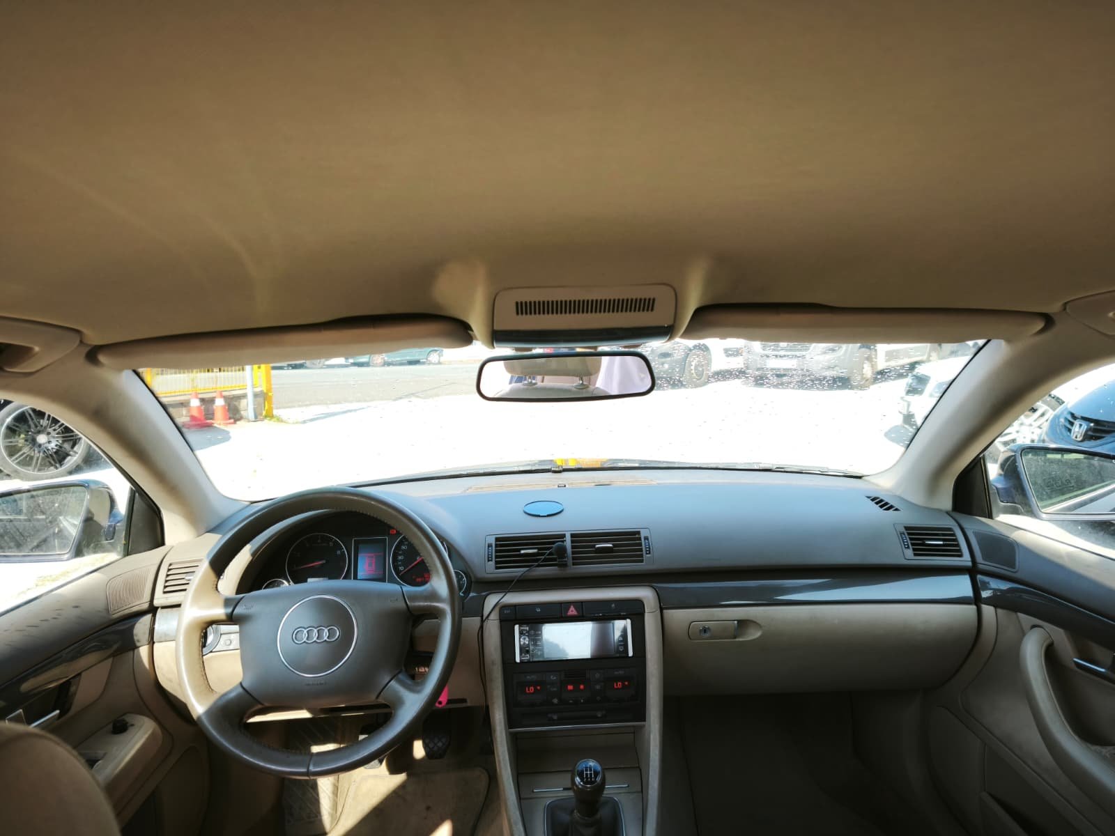 AUDI A4 2.0 i 130cv